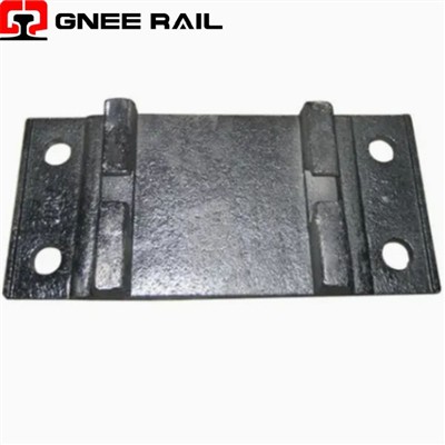 מה המידות של לוחית קשרי רכבת?